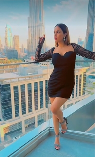 Neha Malik feet photo thumbnail