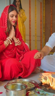 Neha Malik feet photo thumbnail