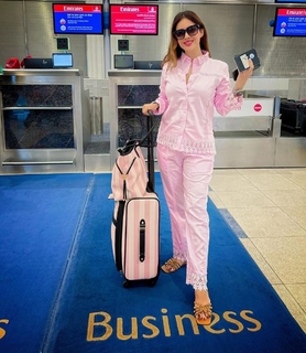 Neha Malik feet photo thumbnail