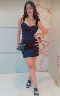 Neha Malik feet photo thumbnail
