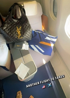 Neha Malik feet photo thumbnail