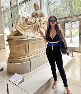 Neha Malik feet photo thumbnail
