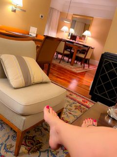 Neha Malik feet photo thumbnail