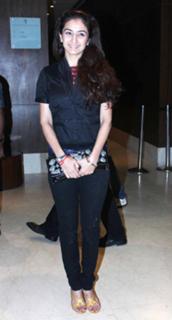 Neha Mehta feet photo 3