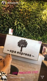 Neha Pendse feet photo 20