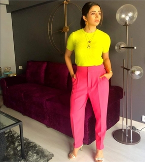 Neha Pendse feet photo 2