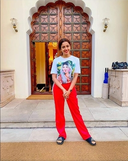 Neha Pendse feet photo 10