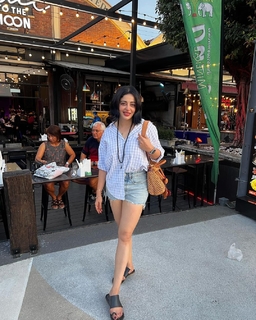 Neha Pendse feet photo 16