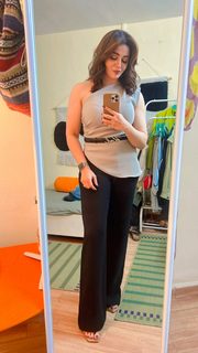 Neha Pendse feet photo 5