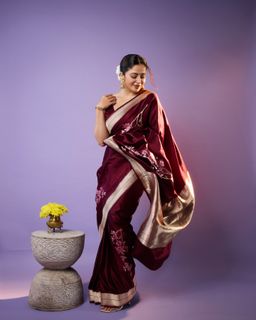 Neha Pendse feet photo 17