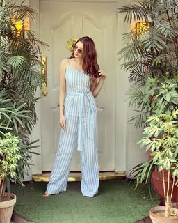Neha Rajpoot feet photo 16