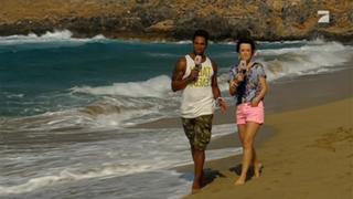 Nela Panghy-Lee feet photo thumbnail