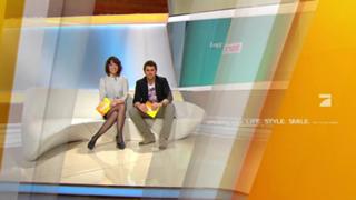 Nela Panghy-Lee feet photo thumbnail