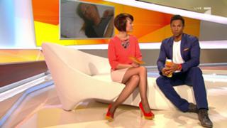 Nela Panghy-Lee feet photo thumbnail