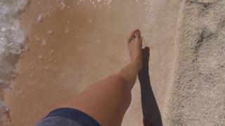Nela Panghy-Lee feet photo thumbnail