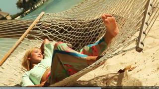 Nela Panghy-Lee feet photo thumbnail