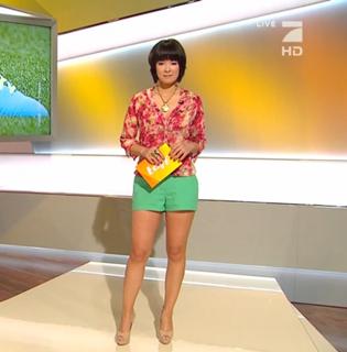 Nela Panghy-Lee feet photo thumbnail