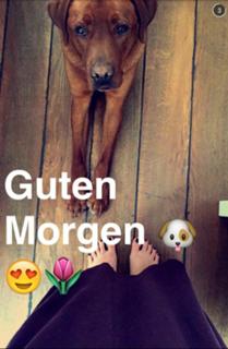 Nela Panghy-Lee feet photo thumbnail