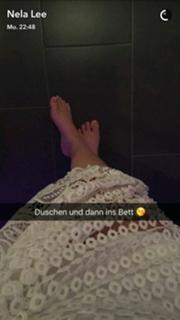 Nela Panghy-Lee feet photo thumbnail