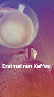 Nela Panghy-Lee feet photo thumbnail