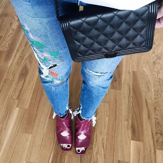 Nela Panghy-Lee feet photo thumbnail