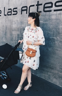 Nela Panghy-Lee feet photo thumbnail