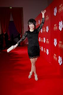 Nela Panghy-Lee feet photo thumbnail