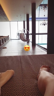 Nela Panghy-Lee feet photo thumbnail