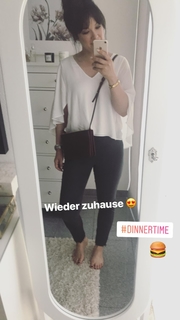 Nela Panghy-Lee feet photo thumbnail