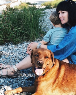 Nela Panghy-Lee feet photo thumbnail