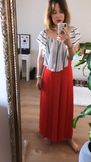 Nela Panghy-Lee feet photo thumbnail