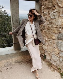 Nela Panghy-Lee feet photo thumbnail