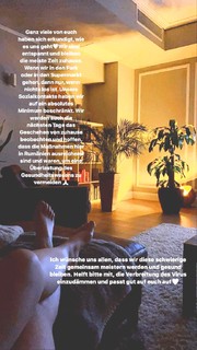 Nela Panghy-Lee feet photo thumbnail