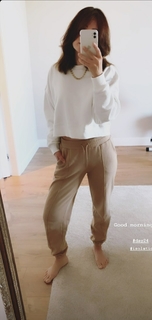 Nela Panghy-Lee feet photo thumbnail