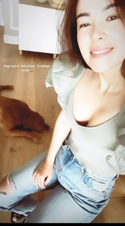 Nela Panghy-Lee feet photo thumbnail