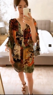 Nela Panghy-Lee feet photo thumbnail