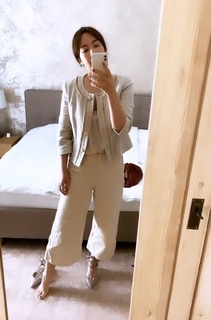 Nela Panghy-Lee feet photo thumbnail