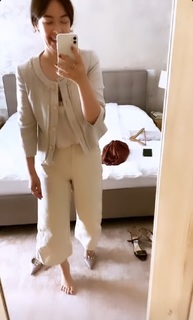 Nela Panghy-Lee feet photo thumbnail