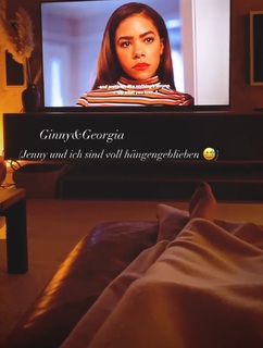 Nela Panghy-Lee feet photo thumbnail