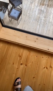 Nela Panghy-Lee feet photo thumbnail