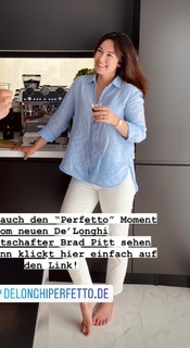 Nela Panghy-Lee feet photo thumbnail