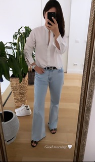 Nela Panghy-Lee feet photo thumbnail