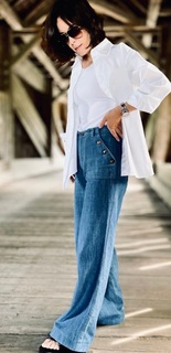 Nela Panghy-Lee feet photo thumbnail