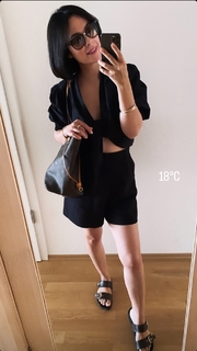 Nela Panghy-Lee feet photo thumbnail