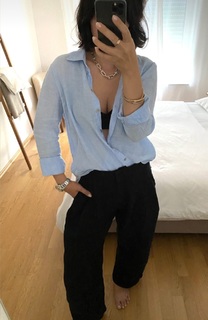 Nela Panghy-Lee feet photo thumbnail