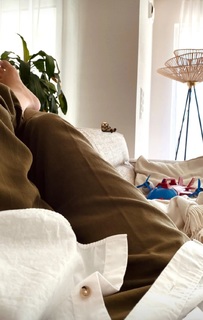 Nela Panghy-Lee feet photo thumbnail