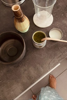 Nela Panghy-Lee feet photo thumbnail