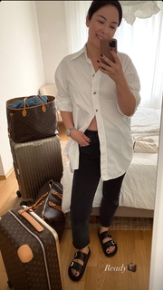 Nela Panghy-Lee feet photo thumbnail