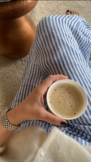 Nela Panghy-Lee feet photo thumbnail