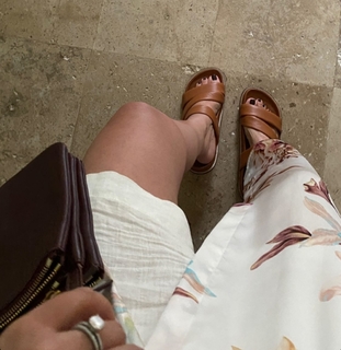 Nela Panghy-Lee feet photo thumbnail